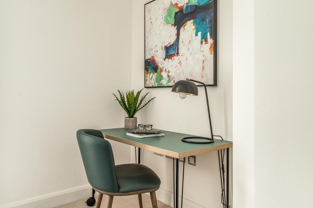 לונדון Urban Rest Canary Wharf Apartments מראה חיצוני תמונה